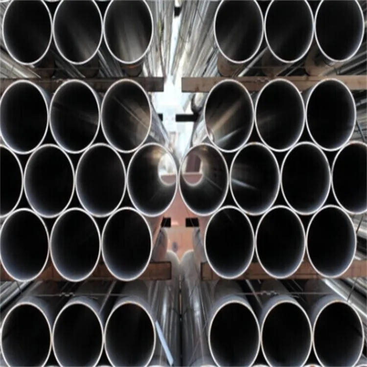 Tubu ta' l-Azzar tal-Karbonju Ħafif Iswed A36