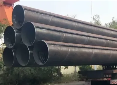 Pajp iwweldjat bil-ħjata dritta eċċellenti użata għall-karozzi u muturi