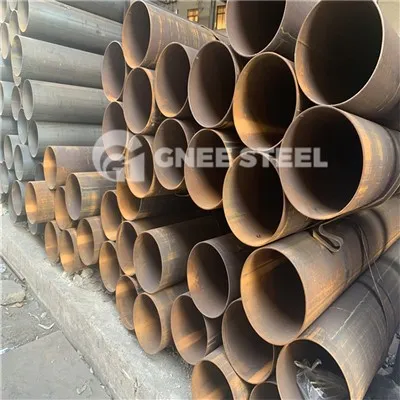 S690 Pajp ta 'l-Azzar Strutturali